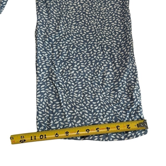 Sincerely Jules Blue White Leaf Print Off Shoulder Jumpsuit Size XL - Picture 10 of 17